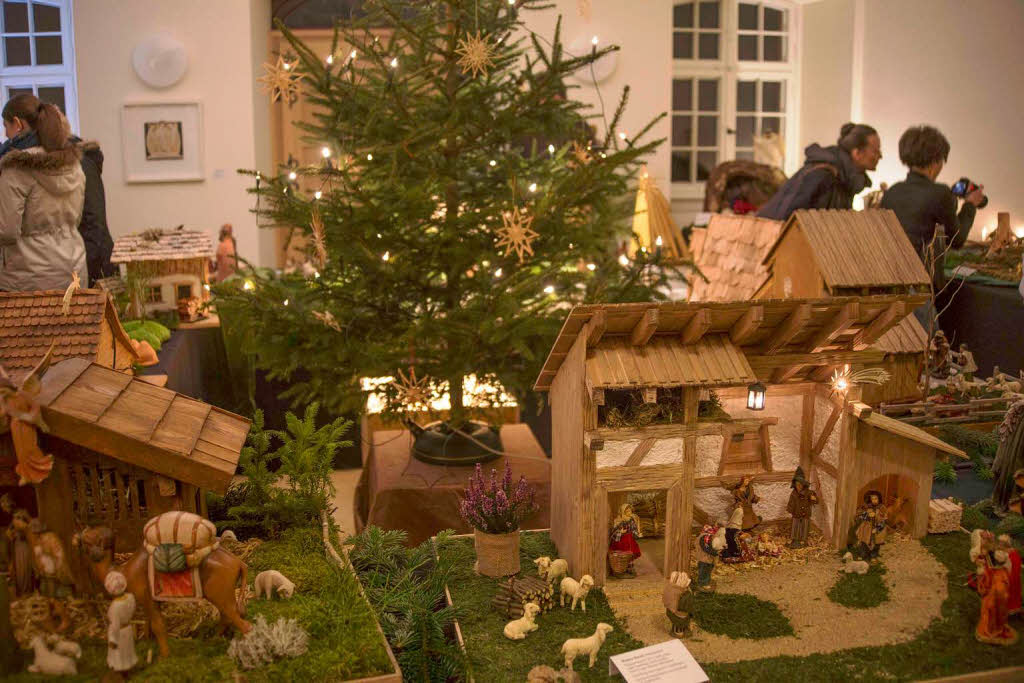 Krippenausstellung im Pfarrhaus Krippenausstellung im Pfarrhaus