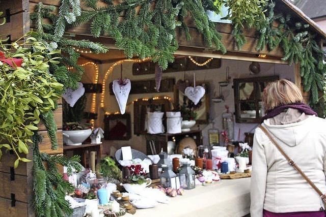 Breisacher Weihnachtsmarkt lockt viele Besucher an