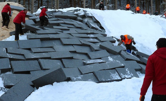 Die Dachziegel des Gletschers: 6000 D...rdunsteten in den vergangenen Monaten.  | Foto: bachmann