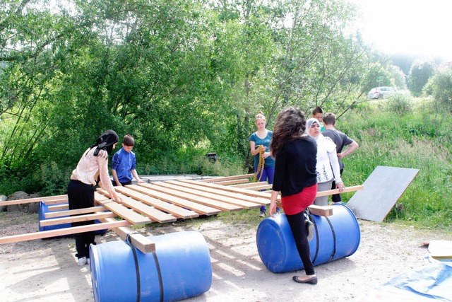 Erstmal musste gebaut werden &#8230;   | Foto: Privat