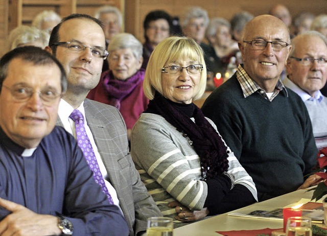 Unter den Besuchern des Seniorennachmi...ister Alexander Schrder (von links).   | Foto: Heidi Fssel