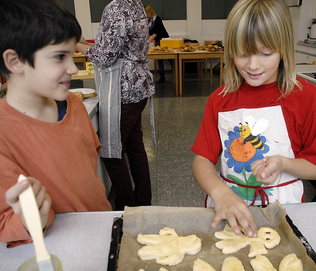 Hans-Thoma-Schler backen Grttimnner fr einen guten Zweck.  | Foto: LYS