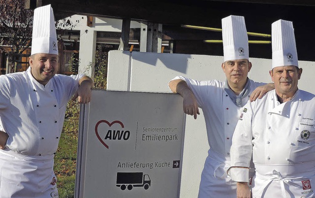 Michael Osswald (von links) und Kchen...anager der Kche-Nationalmannschaft .   | Foto: Privat