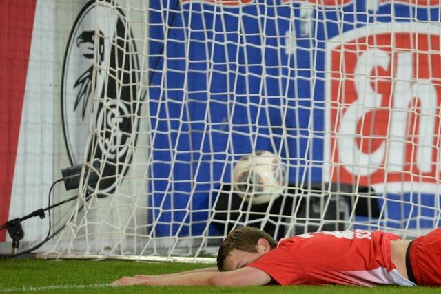 Freiburg verliert 0:3 gegen Wolfsburg – Coquelin verletzt
