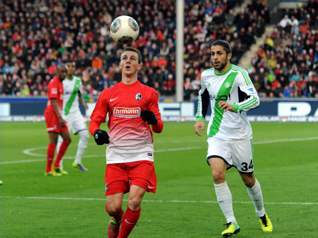 Der SC Freiburg hat auch das zweite Spiel der englischen Woche gegen starke Wolfsburger verloren.