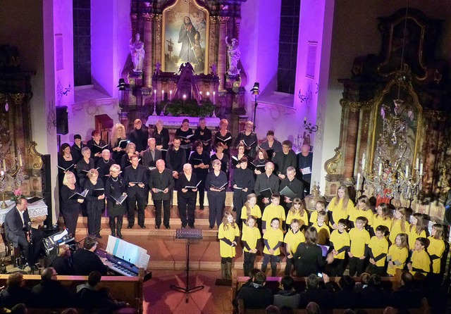 Heimbach singt  | Foto: Aribert Rssel