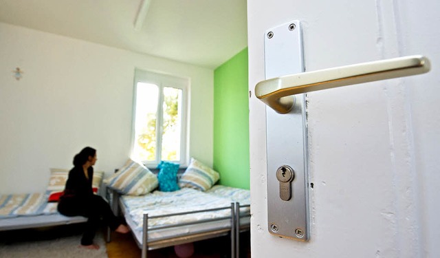 Dringend gesucht: Zimmer und Wohnungen...denen Flchtlinge unterkommen knnen.   | Foto: dpa