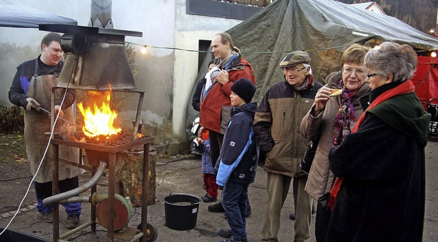 Interesse herrschte auch am  Schmiedehandwerk.  | Foto: Heiner Fabry