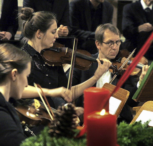 Weihnachtskonzert mit groem Sinfonieorchester   | Foto: Heidi Fssel