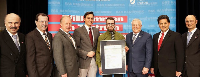 Der beste Fleischermeister des Jahres ...er und Vizeprsident Christof Burger.   | Foto: Handwerkskammer