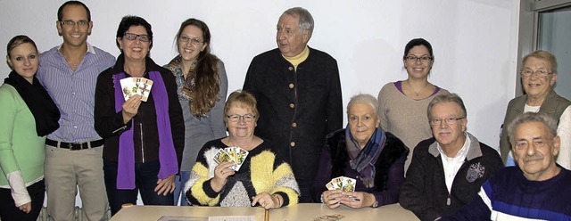 Zum Abschluss des ersten Lehrganges an...ator war Wolfgang Boeddecker (rechts).  | Foto: Horst A. Bss