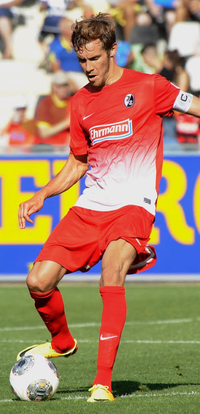 Fehlt dem SC Freiburg: Kapitn Julian Schuster  | Foto: SCHN