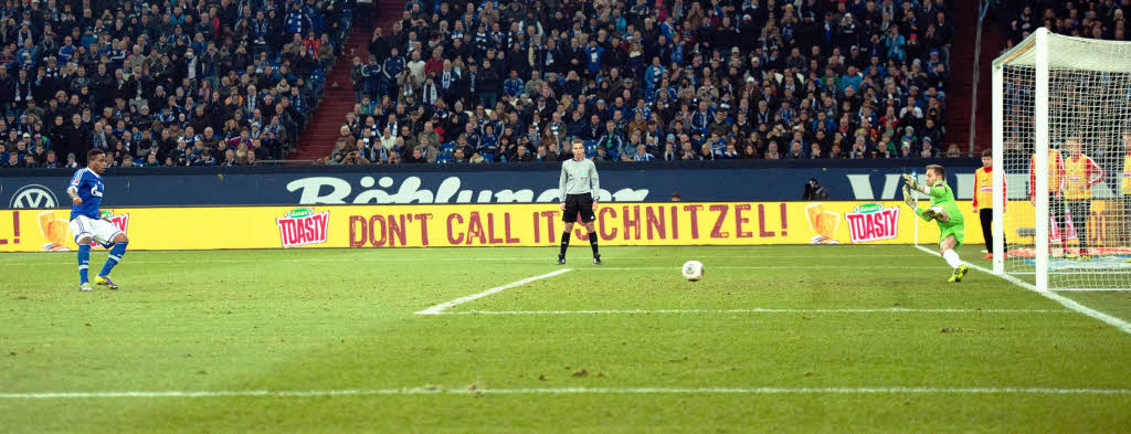 Pflichtsieg fr Schalke und ein weiteres Null-Punkte-Spiel fr den Sportclub: Der SC Freiburg verliert in Gelsenkirchen mit 0:2.