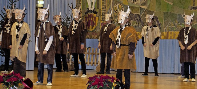 Das Theaterstck  &#8222;Tierweihnacht...ssen der Waldorfschule Dachsberg auf.   | Foto: Barbara Weber