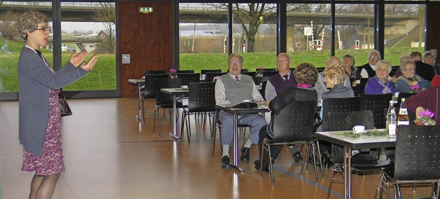 Viel Freude bereitete den Senioren die... Frieda   in der Rmerhalle in Riegel.  | Foto: Helmut hassler