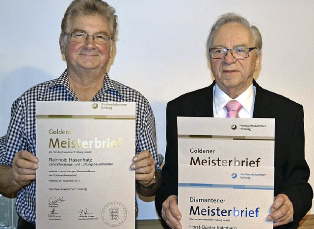 Lang  ist&#8217;s her, dass aus den Ge...asenfratz (links) mit ihren Urkunden.   | Foto: Schilling