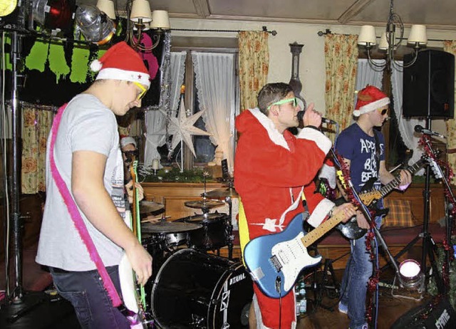 Exit 28 goes X-Mas: Punkrock im &#8222...                ihr Live-Debt gaben.   | Foto: Veranstalter