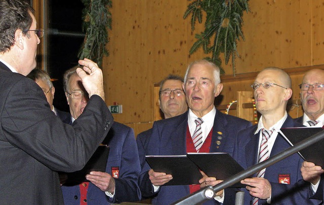 Der MGV Oberweier war ordentlich bei Stimme.   | Foto: Heidi Fssel