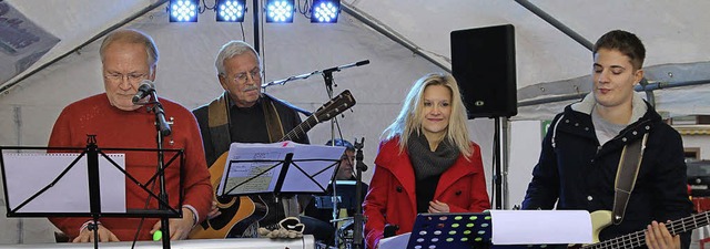 Die Vollblutmusiker von &#8222;Once ag...arty auf dem Viehmarktplatz gut ein.    | Foto: Hans-Jrgen Hege