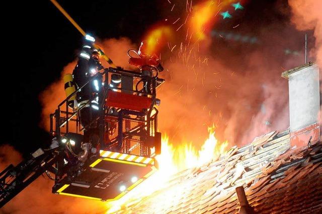 Dachstuhlbrand in Lahr – 300.000 Euro Schaden