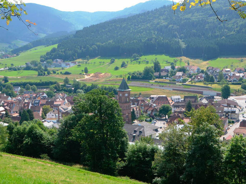 Juli: Ein Blick auf Elzach von der Neunlindenkapelle aus.