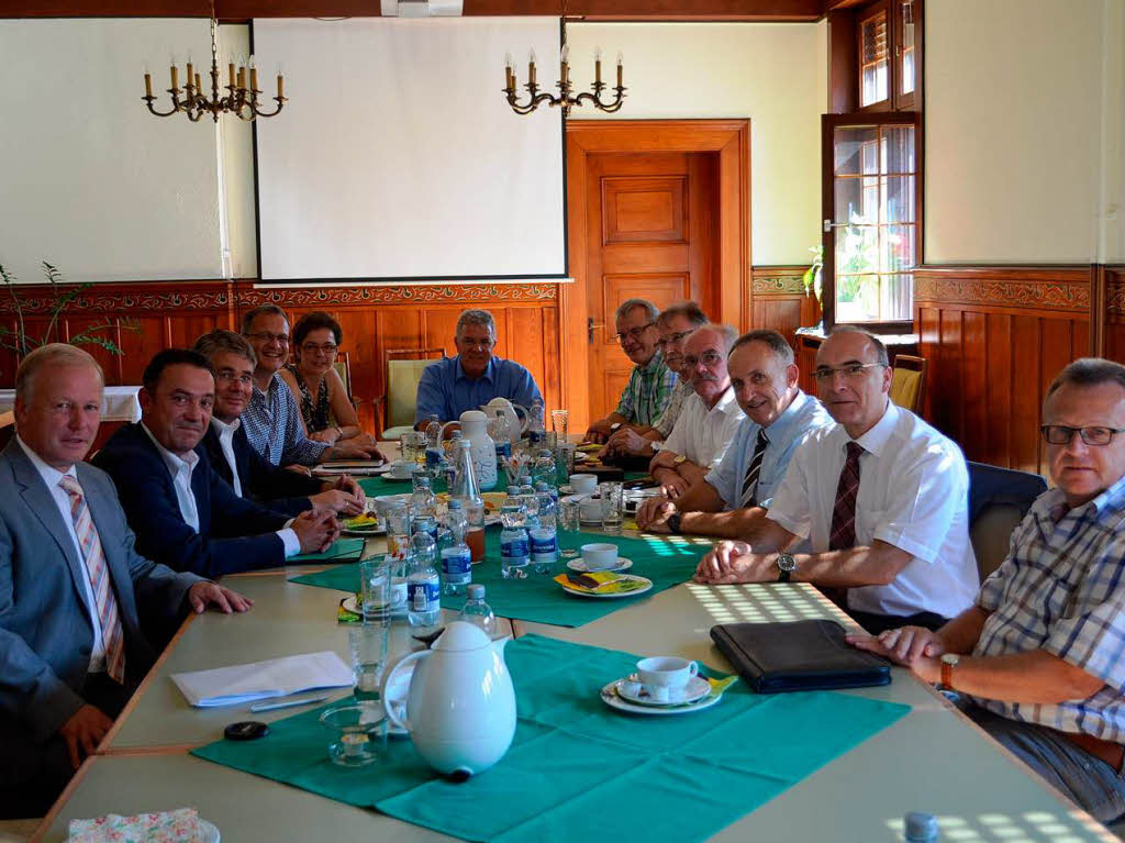 September: Die Brgermeister des oberen Elztals treffen sich mit MdB Peter Wei und MdL Marcel Schwehr fr eine bessere Elztalbahn.