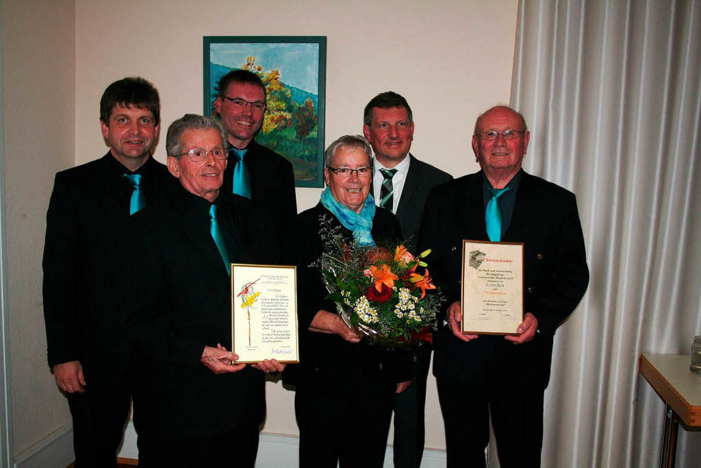 Oktober: Ehrungen im Kirchenchor  Obersimonswald.