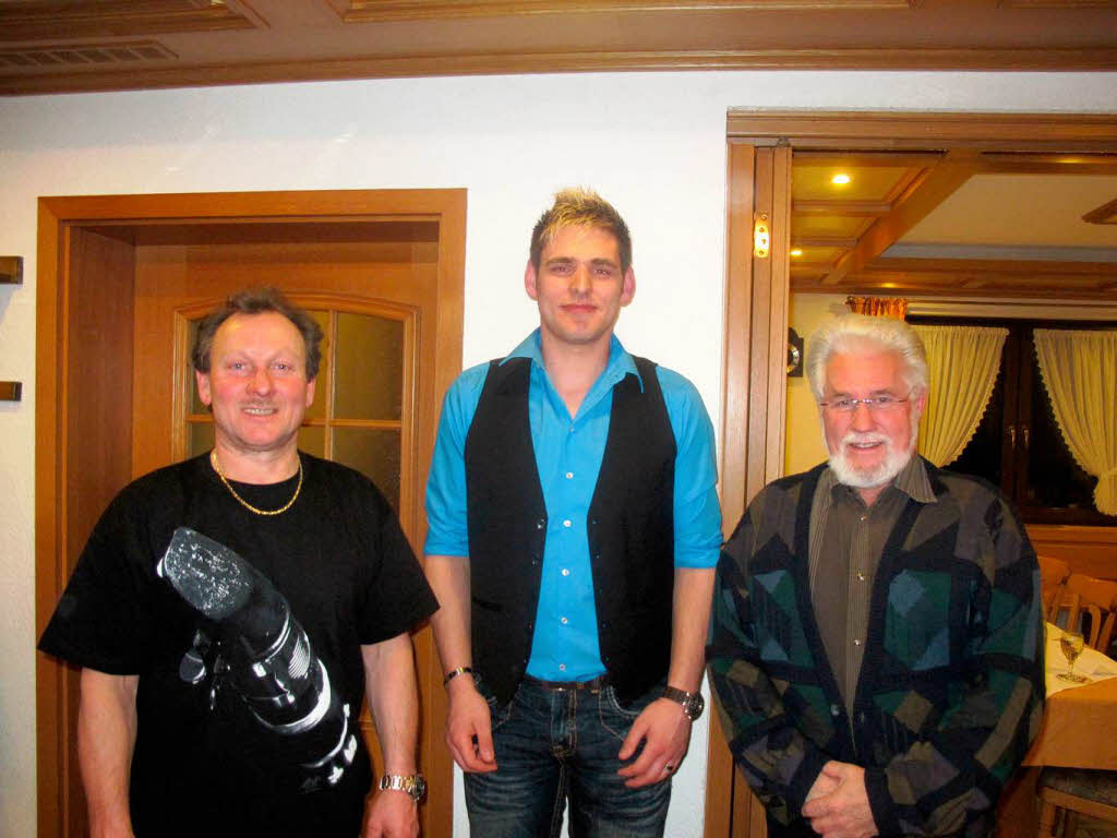 Januar: Nach zehn  Jahren gab  Markus Hringer die Fhrung des Musikvereins Niederwinden an  Jochen Schmieder weiter.