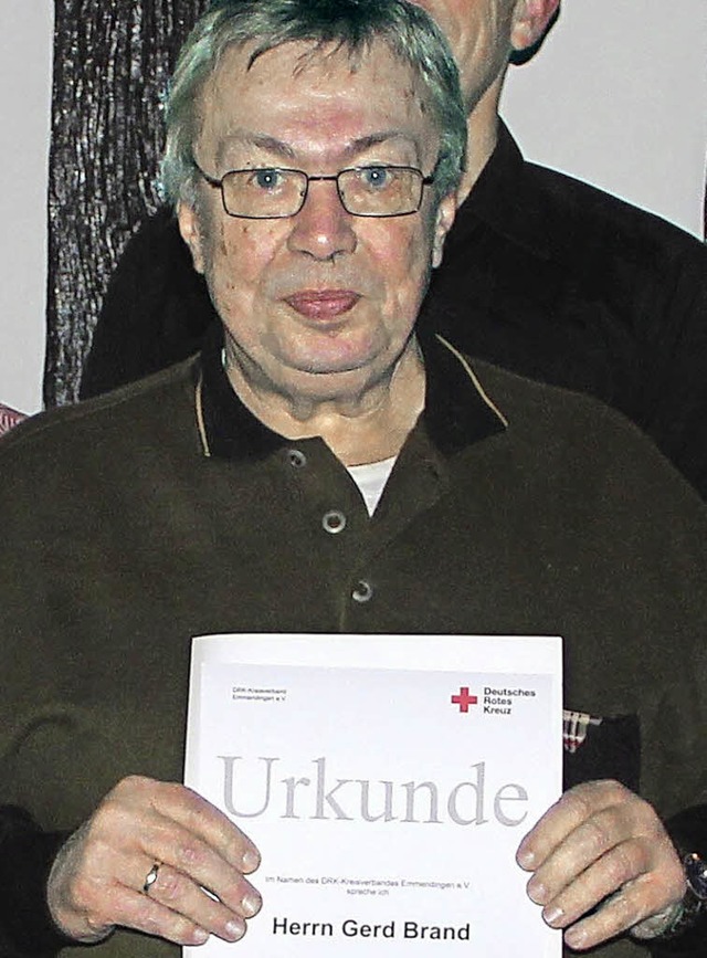 Gerd Brand ist 40 Jahre beim Roten Kreuz beschftigt.   | Foto: DRK