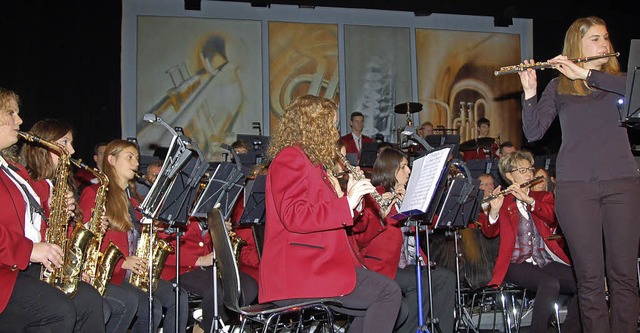 Christine Frohnmller als Solistin bei...nskonzert des Denzlinger Musikvereins   | Foto: Andrea Steinhart