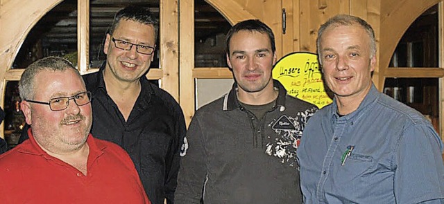 Ehrungen bei der Firma Ganter (von lin...tin Mark und Firmenchef  Oswald Ganter  | Foto: Privat