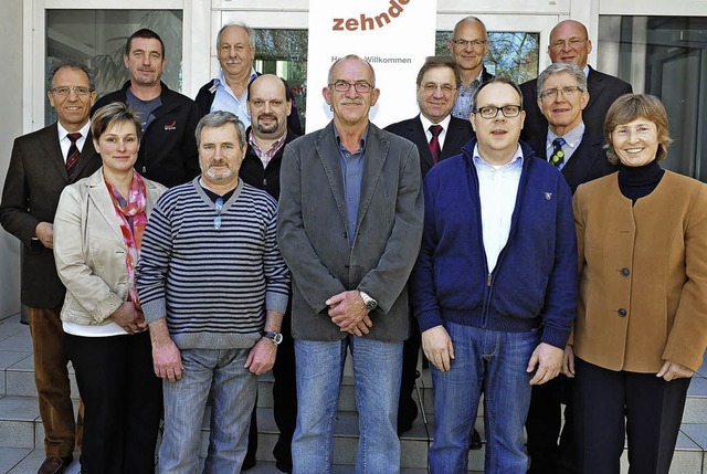 Firma Zehnder ist stolz auf ihre Jubilare.  | Foto: Axel Fleig