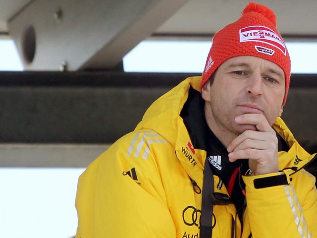 Skeptisch geworden: Skisprung-Bundestrainer Werner Schuster  | Foto: dpa