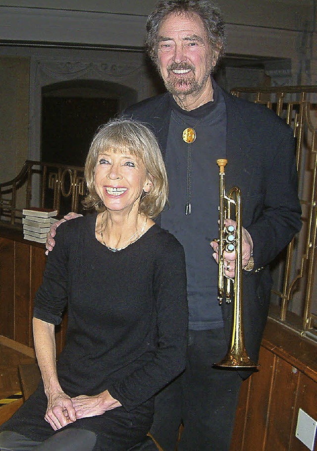 Strahlendes Musiker-Paar: Irmtraud und...n der St. Josefskirche in Rheinfelden   | Foto: Frey