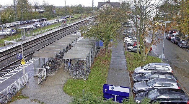 Neue Parkmglichkeiten am Bahnhof  kommen.  | Foto: heidi fssel