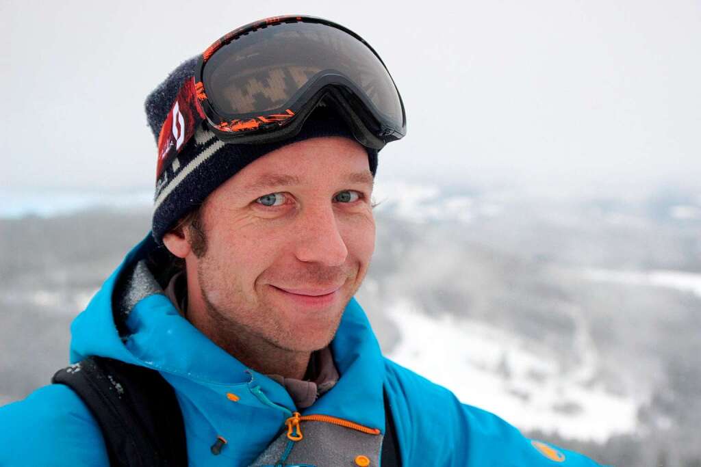 „Wer laufen kann, kann auch Schneeschuhwandern“, sagt Tobias  Kurzeder.