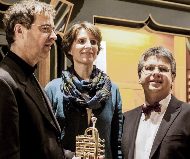 Ann-Kathrin Schmerbeck mit Matthias Wrz (links) und Clemens Staiger   | Foto: Bernhard Kleine