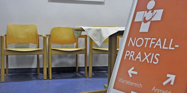 So menschenleer ist der  Wartebereich ...otfallpraxis in  Lrrach nicht immer.   | Foto: daniel Gramespacher