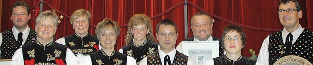 Die Geehrten (von links): Wolfgang Bau...ler, Annette Mayer und Herbert Kaiser   | Foto: Christiane Sahli