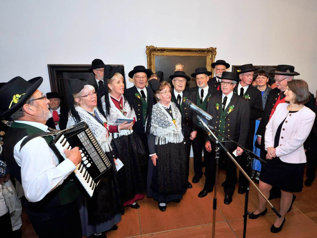 Neujahrsbesuch von Trachtenabordnungen der Region bei Regierungsprsidentin Brbel Schfer.