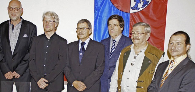 Ehrungen verdienter Kommunalpolitiker ...nd Franz Ehrhardt (von links) dabei.    | Foto: Ilona Hge