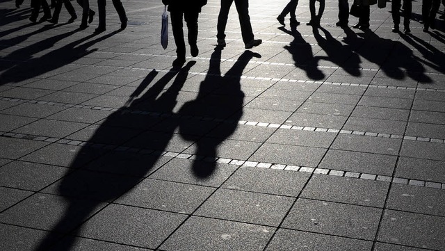 Der Schatten, den der Zensus 2011  gew.... Weil lockt immer mehr Menschen an.    | Foto: dpa