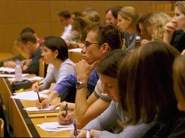 Studierende an der Uni Basel  | Foto: Foto  Claude Giger CH4003 Basel