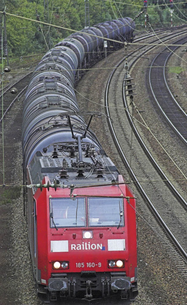 Erwartungsvoll geht die BI Bahn ins Ja... beim Ausbau der Rheintalbahn angeht.   | Foto: Gollrad
