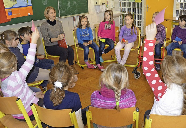 Begeisterte Wiechser Grundschler fr ...ihrem Auftritt in der zweiten Klasse.   | Foto: G. Diehl