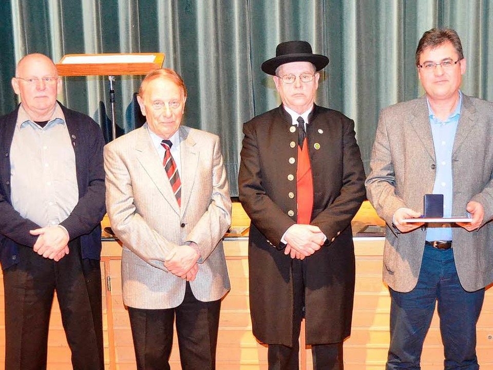 Schule und Stromnetz – Marcher Pläne für 2014 - March - Badische Zeitung