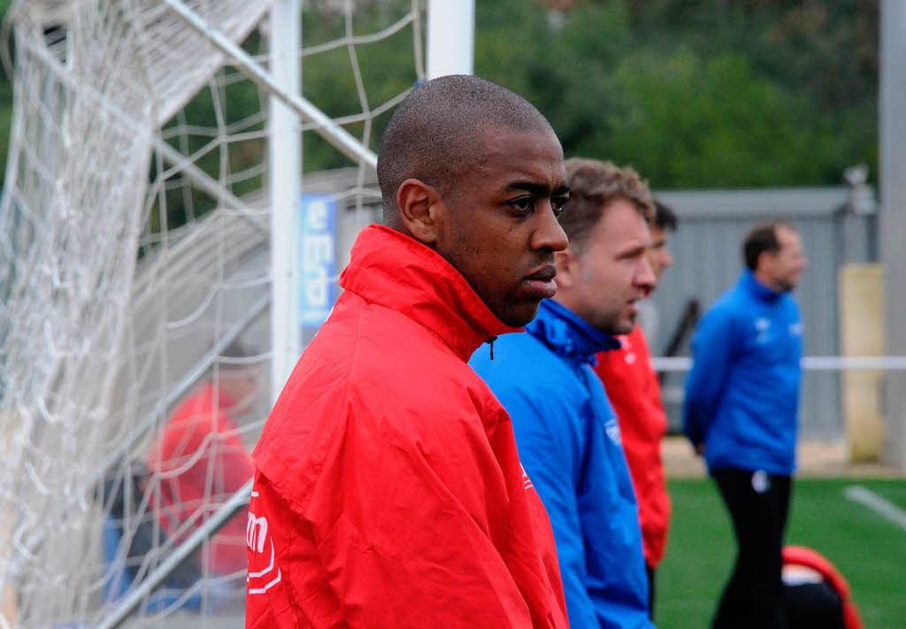 Die Profis des SC Freiburg ben am Freitagmorgen im Trainingslager in Rota, Spanien. Zum Auflockern gibt es einen Strandlauf.