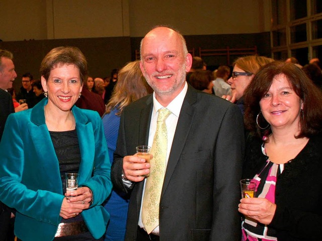 Landrtin Marion Dammann (links) und B...nerin beim Fischinger Neujahrsempfang.  | Foto: R. Cremer