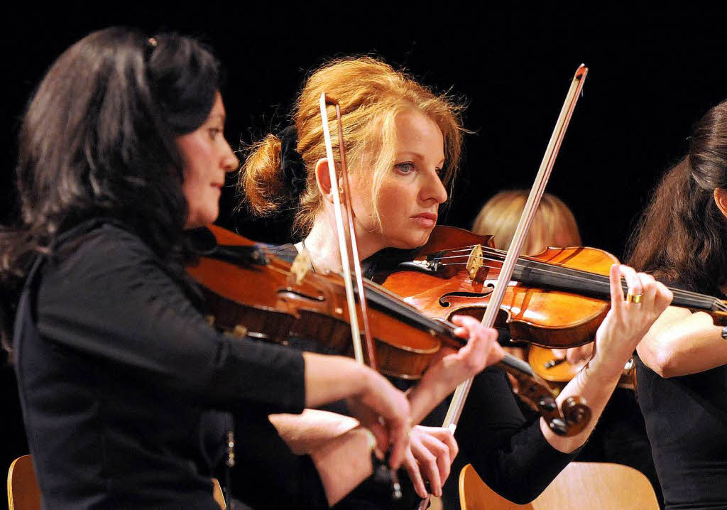 Die neu gegrndete Philharmonie der Stadt Lahr spielte Mozarts Kleine Nachtmusik.