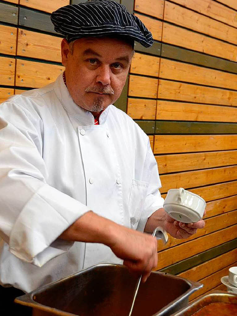 Nach dem offiziellen Teil gab es Suppe fr die Gste.